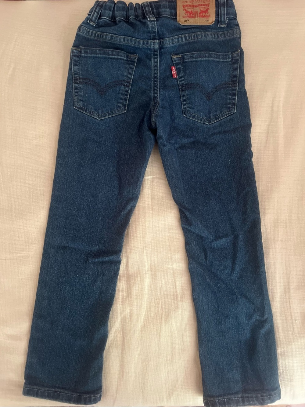 Levi’s - Picture 3 of 3